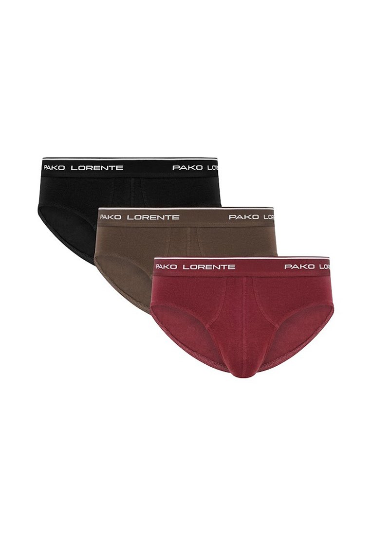 Trzy pary męskich slipów w kolorach czarnym, brązowym i burgundowym, z miękkim pasem w logo "PAKO LORENTE" oraz gładką teksturą tkaniny.