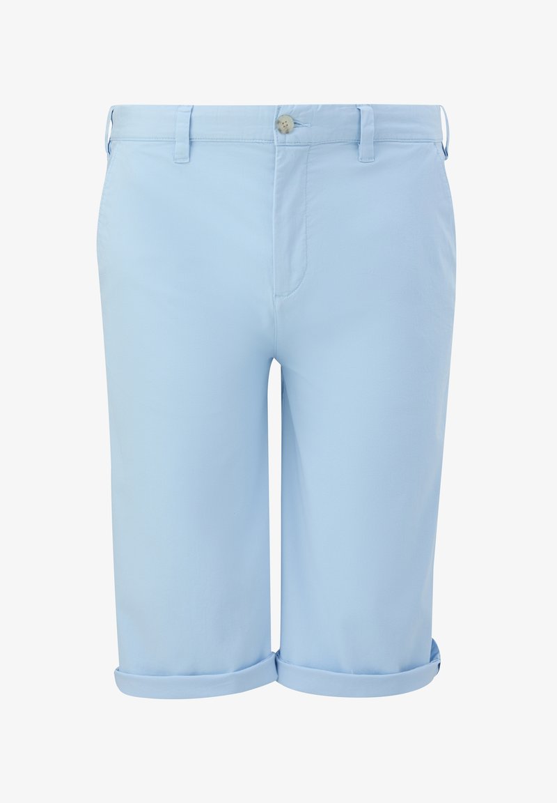 Lichtblauwe bermuda shorts van gladde stof, met een enkele knoopsluiting en opgerolde mouwen, voorzien van zijzakken en riemlussen.