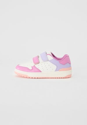 White sneaker with pink and lavender accents. Features velcro straps, perforations on the sides, and a pink rubber sole.