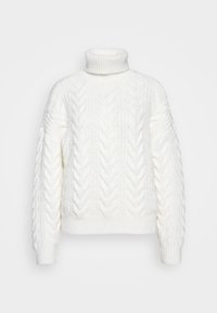 Bílý svetr s pleteným vzorem a vysokým, žebrovaným rolákem. Obsahuje texturované, vyvýšené vzory a žebrované manžety a lem. Měkká, silná pletenina.
