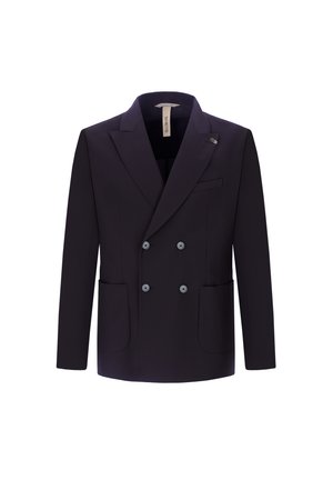 Blazer doppiopetto blu navy scuro con rever a punta, quattro bottoni, due tasche applicate frontali e una piccola spilla sul rever sinistro.