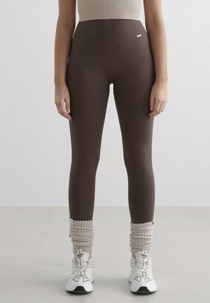 aim’n®, RIBBED SEAMLESS TIGHTS - Leggings - macchiato