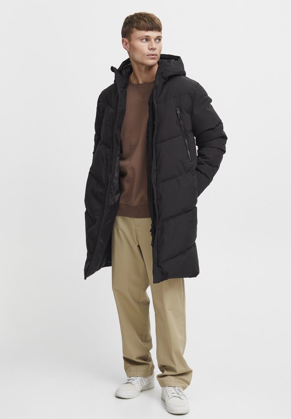 SDGabe - Winter coat2