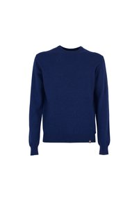 Granatowy sweter dzianinowy z okrągłym dekoltem, długimi rękawami oraz ściągaczami przy mankietach i dołu. Posiada małą metkę z logo na dole.