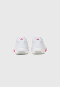 adidas Performance AMPLIMOVE - Træningssko - white/shock pink/grey