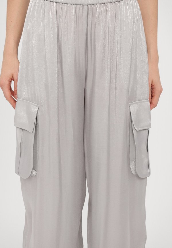 TROUSER - Cargo trousers - mirror2