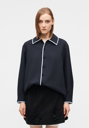 FLUID CADY OVERSIZED SHIRT - Skjorta - parisian night