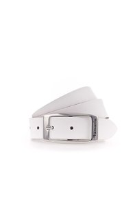 Ceinture en cuir blanc enroulée avec une boucle en métal argenté carré gravée du mot "Tamaris" d'un côté.