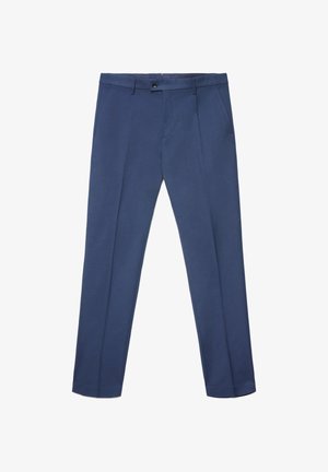 Marineblaue, maßgeschneiderte Hose mit Knöpfen und Gürtelschlaufen, Seitentaschen und vorderem Bügelfalz auf weißem Hintergrund.