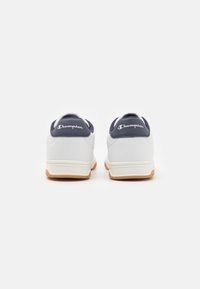 Champion TENNIS CLAY 86 - Scarpe da allenamento - white/navy