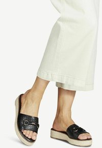 Tamaris Ciabattine - black