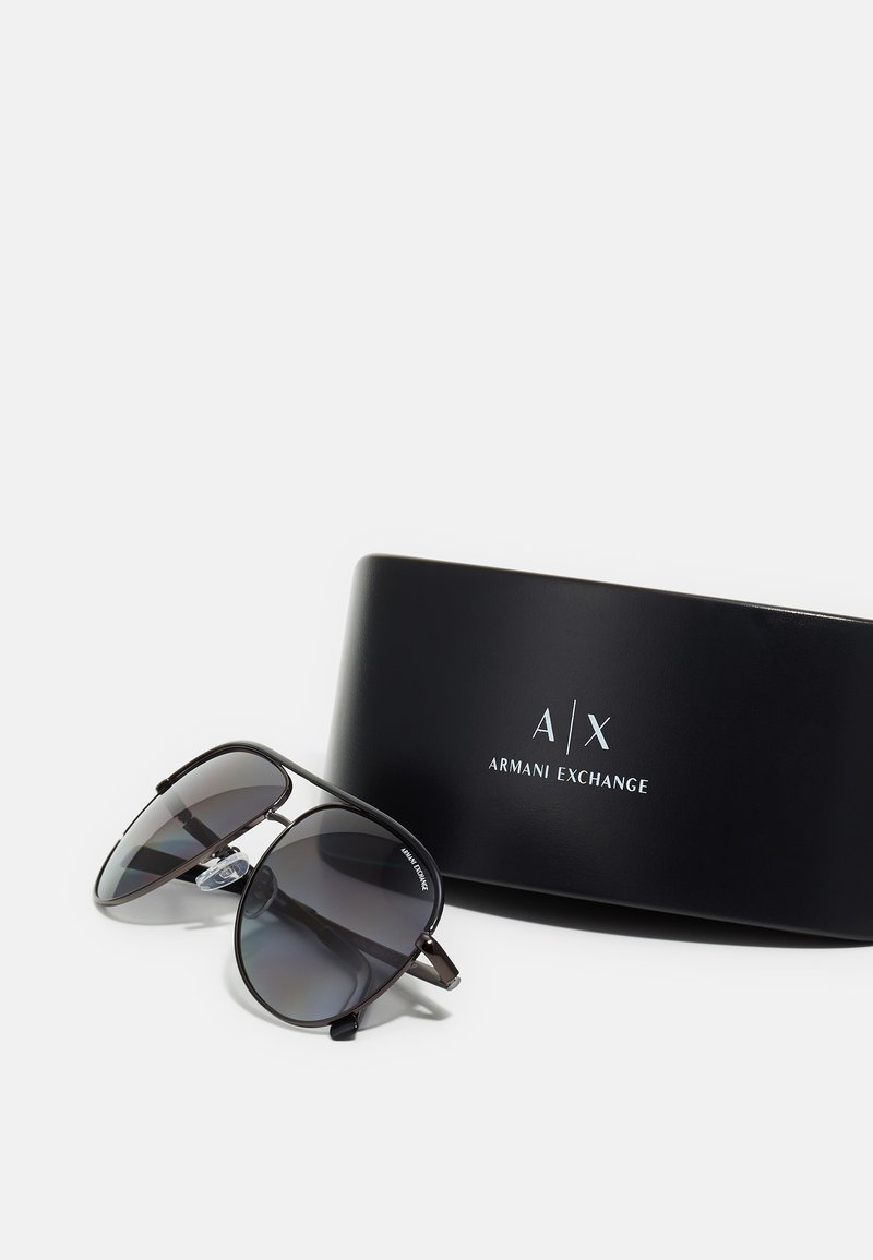 Armani Exchange Lunettes de soleil gunmetal/black/gris acier