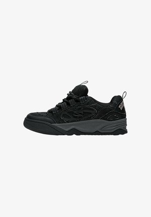 Bershka, SKATER - TRAINERS - Chaussures de skate - black