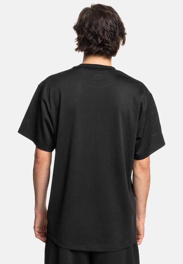 NO HITTER  - Print T-shirt2