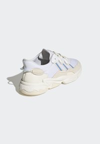 adidas Originals Tenisky - white