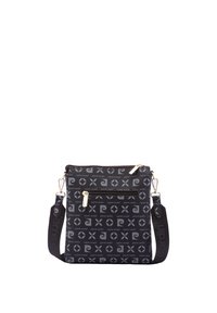 Borsa a tracolla nera con un motivo testurizzato che presenta loghi e forme geometriche. Include hardware color oro e una tracolla regolabile.