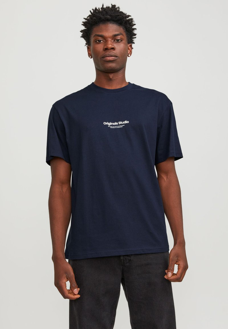 Jack & Jones JORVESTERBRO CREW NECK - Marškinėliai su spaudiniu - sky captain
