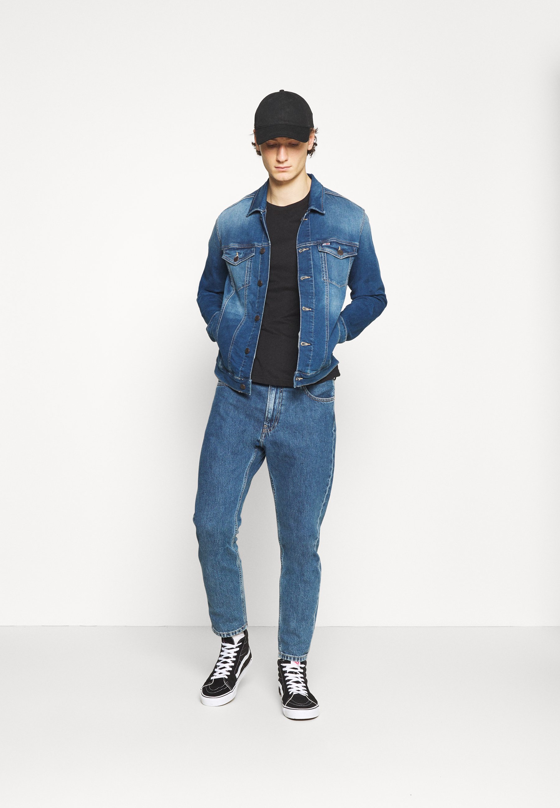 Tommy Jeans REGULAR TRUCKER JACKET 