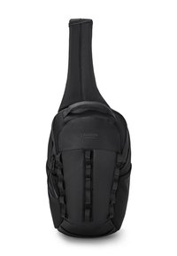 Fekete oldaltáska texturált anyagból, cipzáras záródással, állítható pánttal és elől hevederrel a rögzítésekhez. Minimalista dizájn.