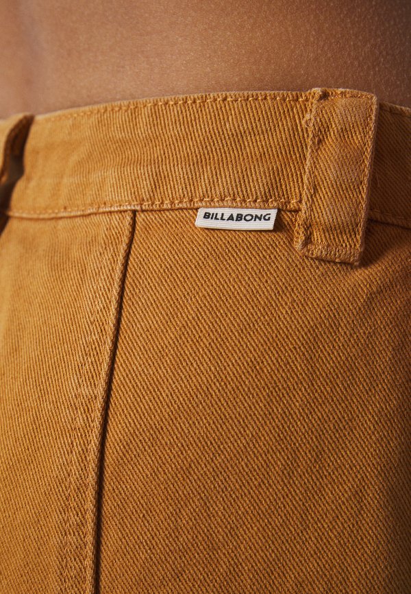 WALL TO WALL - Relaxed fit jeans - cider2