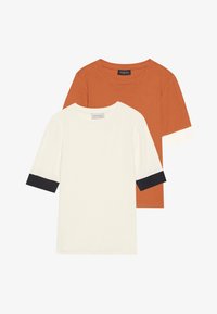 Selected, gingerbread/egret/black