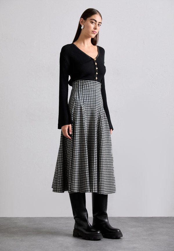 PERNI - Platform boots2