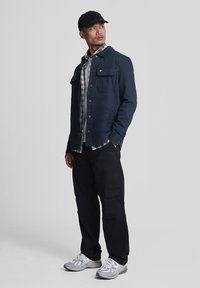 Lyle & Scott BEDFORD - Lengva striukė - dark navy