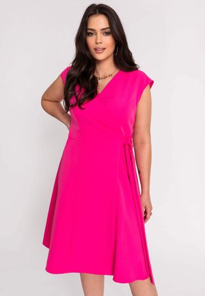 SELFIEROOM DERLA - Sukienka koktajlowa