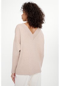 Greenpoint - Sweter