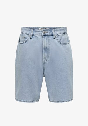Lyseblå denimshorts med knapp og glidelås foran, beltehemper og to frontlommer, merket "ONLY & SONS" i midjen.