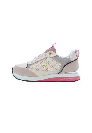 Baskets de sport roses et beiges avec un design perforé, des accents dorés et un détail argenté au talon. Dispose de lacets roses et d'une finition texturée.