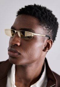 EVERETT UNISEX - Γυαλιά ηλίου - gold-coloured/brown mirror