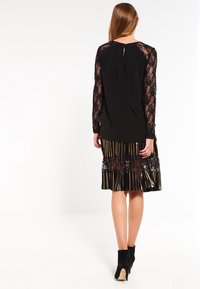 Object Camicetta - black