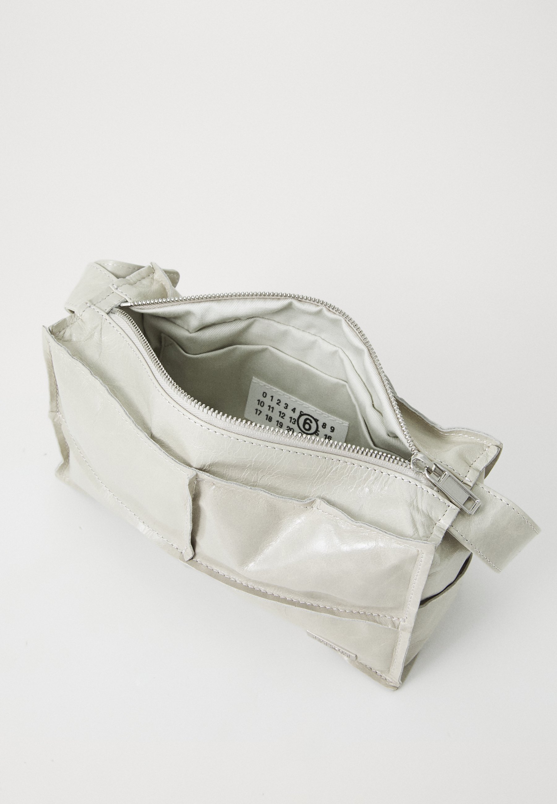 MM6 Maison Margiela TOP HANDLE MINI BAG UNISEX - Cross body bag