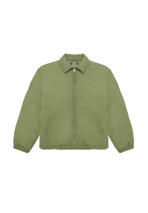 Licht olijfgroene jas met een opstaande kraag, een rits aan de voorkant en twee zijzakken. Voorzien van elastische manchetten en een elastische tailleband met een gladde afwerking.