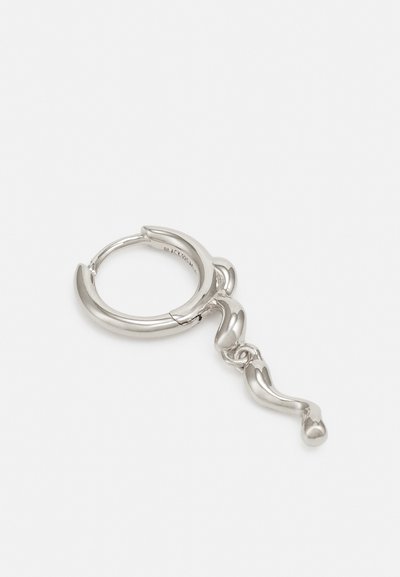 Maria Black RAMEN CHU HUGGIE - Boucle d'oreille individuelle - silver coloured