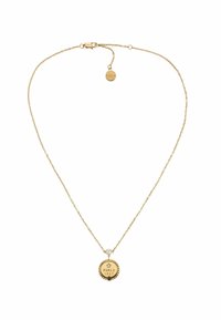 Goldfarbene Halskette mit einem runden Anhänger, der mit der Gravur "Furla 1927" versehen ist, akzentuiert durch einen kleinen klaren Edelstein über dem Anhänger.