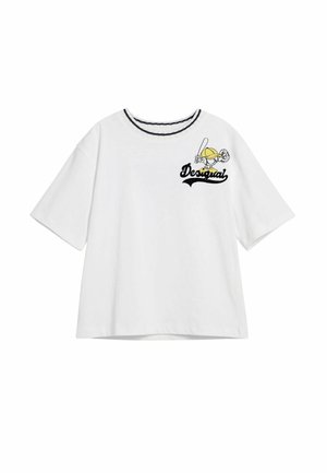 Biele tričko s krátkymi rukávmi, okrúhlym výstrihom lemovaným námorníckym pásikom a farebnou grafickou potlačou s nápisom „Desigual“ a postavičkou.