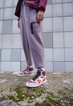 Nike Sportswear Cargobukser - purple smoke