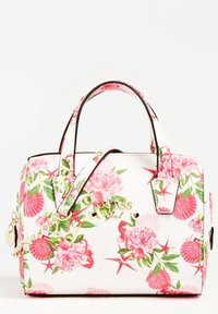 Hvid håndtaske med pink blomster- og havskalle mønstre, guld kæde og logo, korte håndtag og en aftagelig skulderrem.