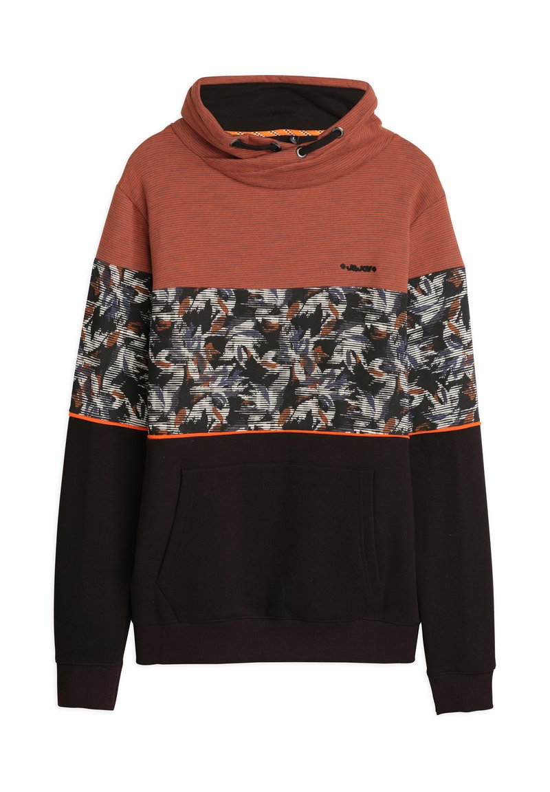 Hoodie met een rood gestreept bovenstuk, zwarte onderkant en een gemusterd middenpaneel met oranje accenten en een voorzak.