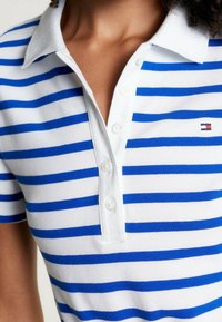 Tommy Hilfiger Piké - blue