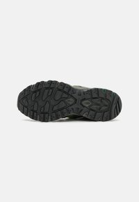 ASICS SportStyle GEL-SONOMA - Matalavartiset tennarit - piquant green/graphite grey