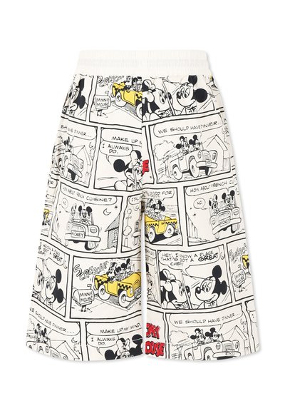 Shorts blancs courts avec des bandes dessinées en noir et blanc de Mickey et Minnie Mouse dans une voiture jaune et des bulles de dialogue.