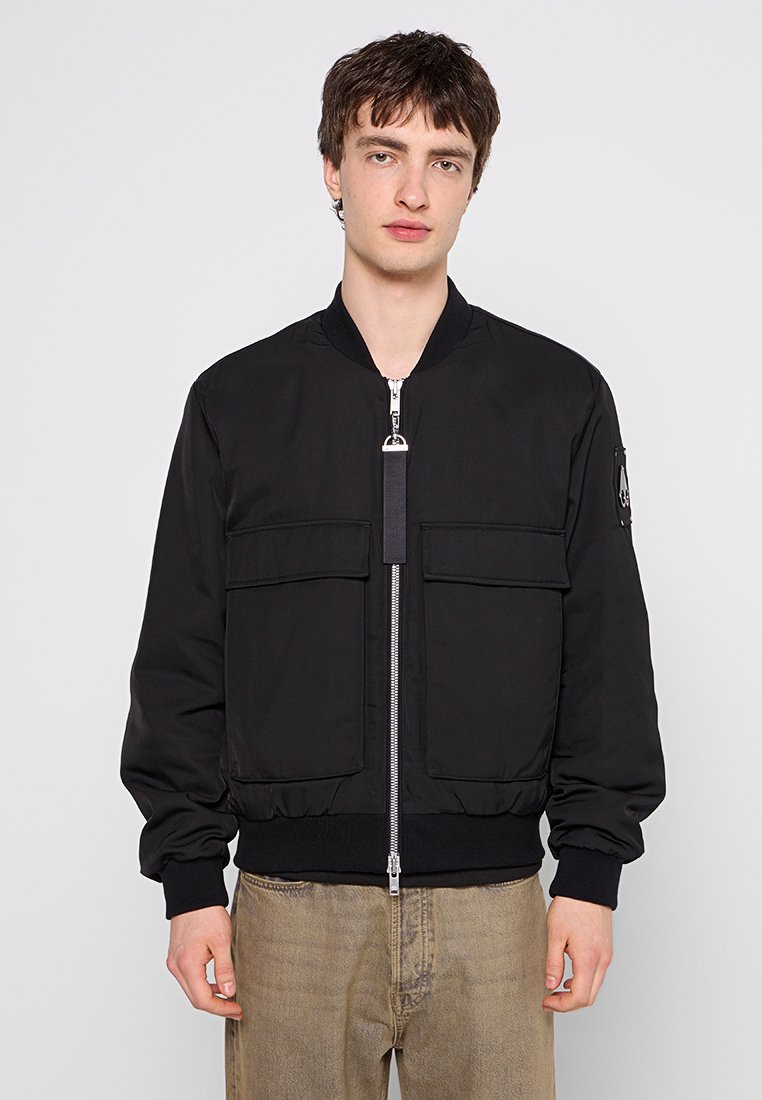 Moose Knuckles Bomberjacks zwart