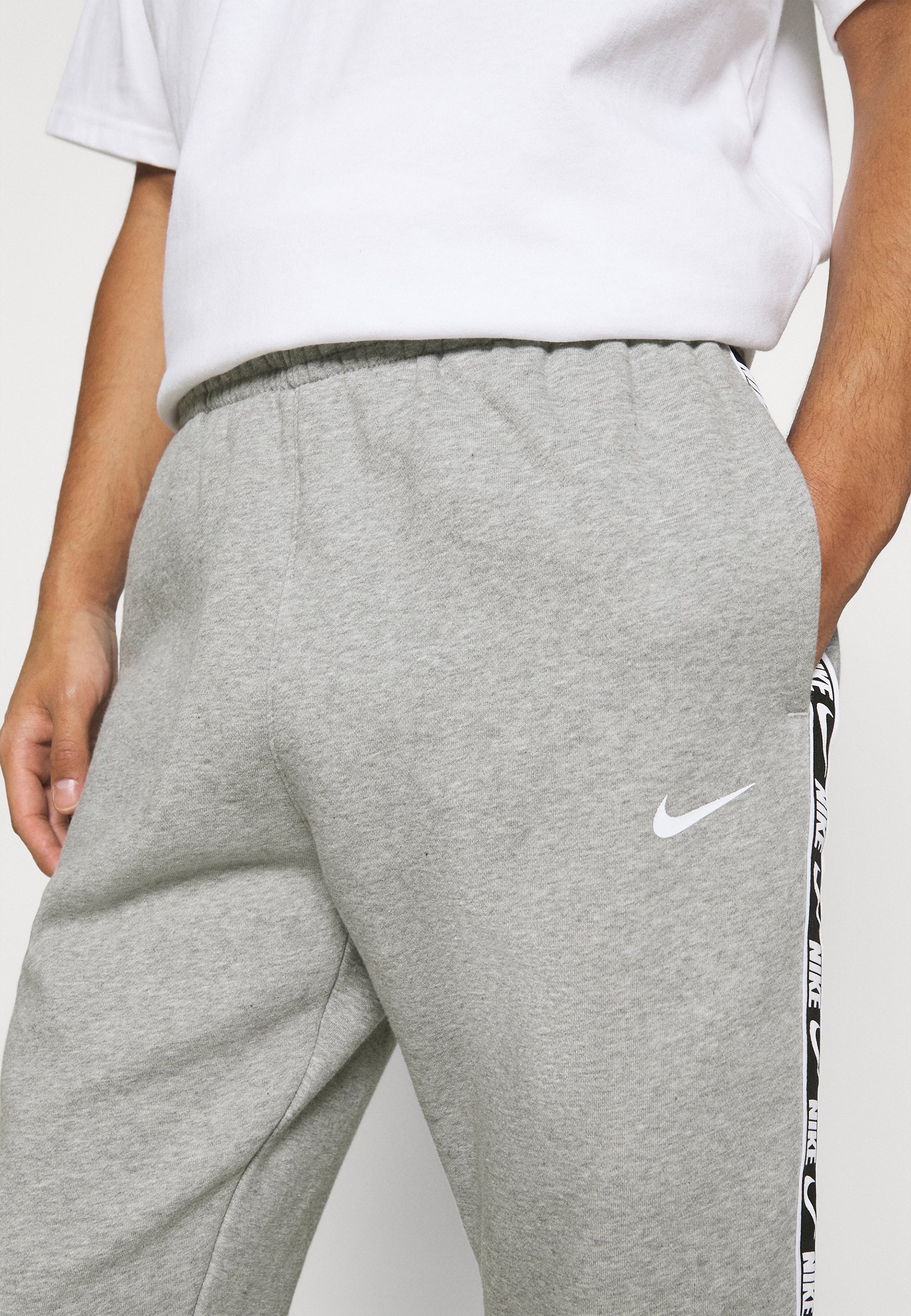 ensemble nike gris coton