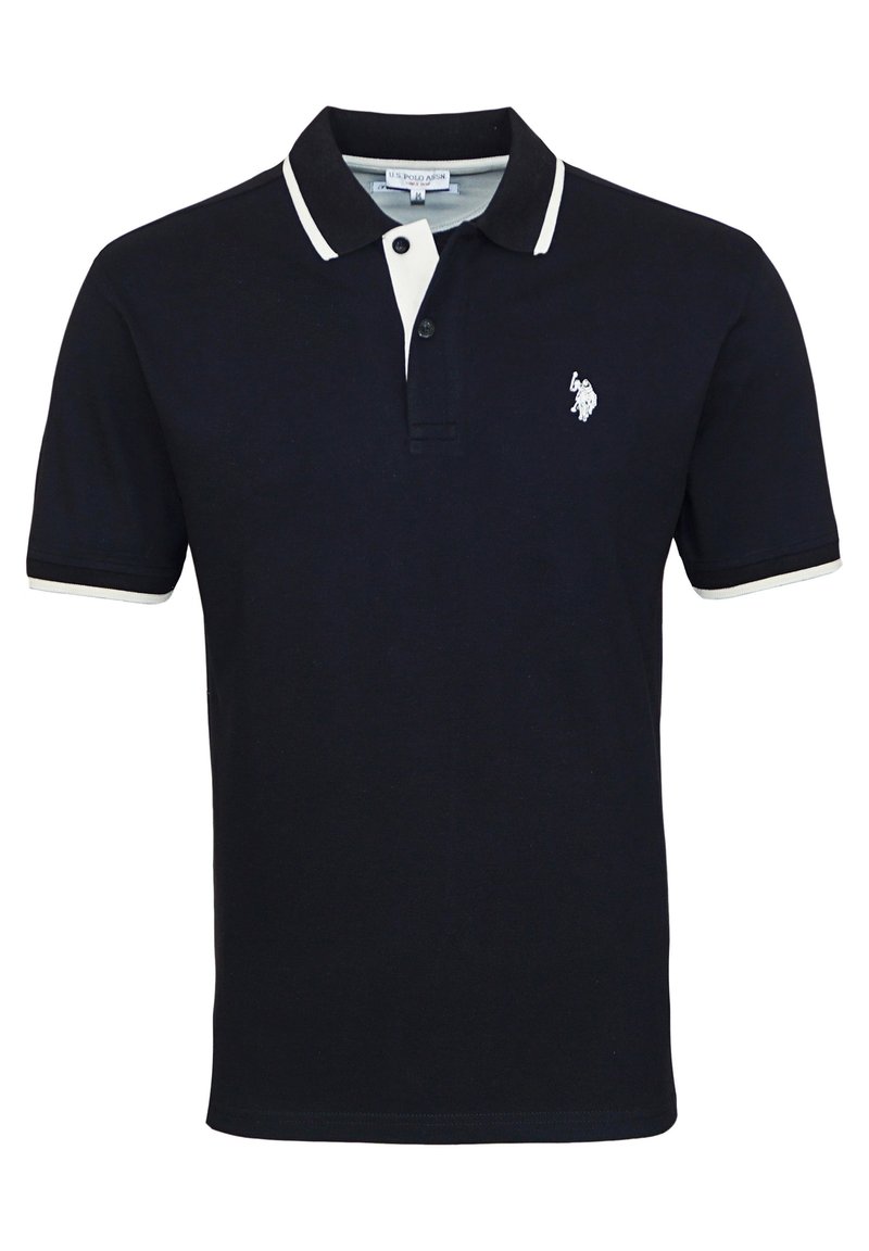 Polo de color azul marino hecho de algodón, con un cuello y puños de manga a rayas blancas. Incluye un pequeño logo bordado en blanco.