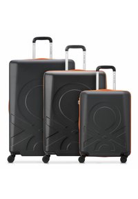 Non selezionato, black