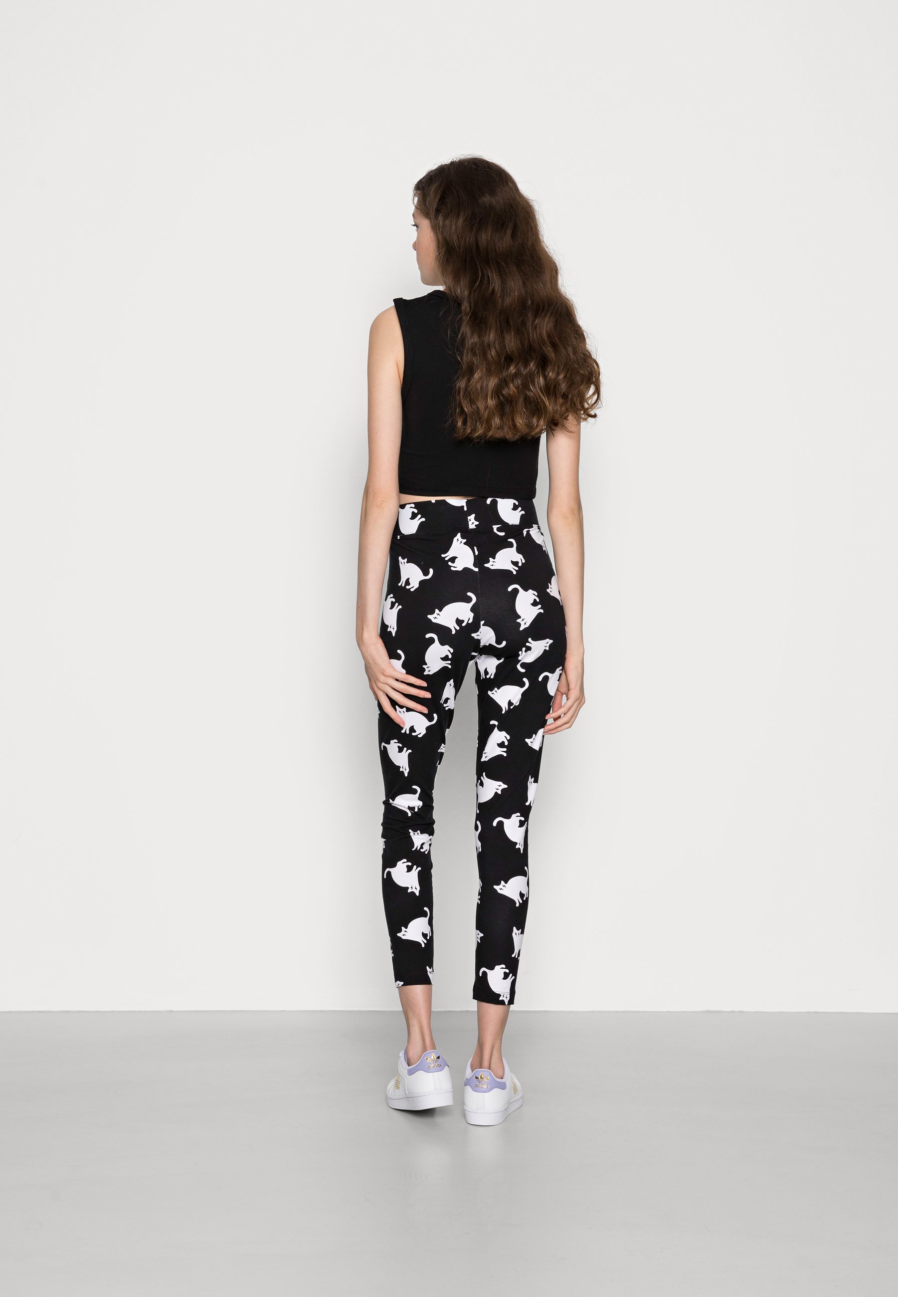 Monki Leggings - Trousers - black/white 
