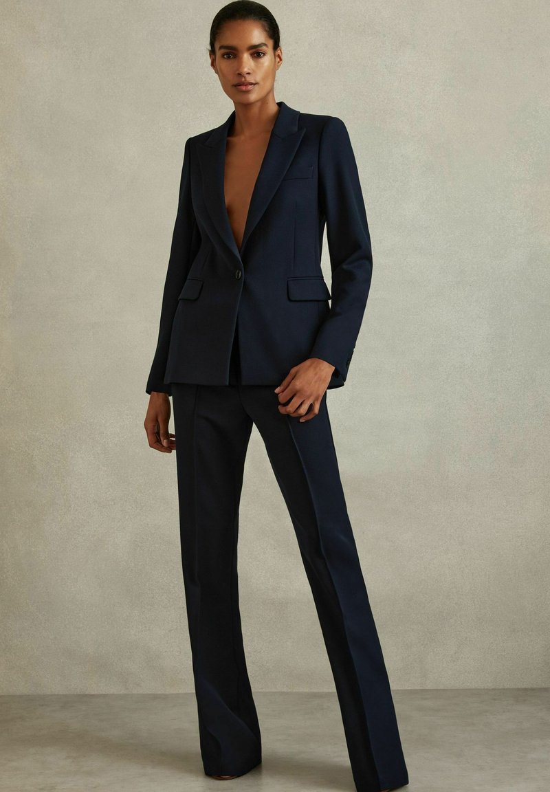 Reiss GABI FLARED - Pantalon classique - navy